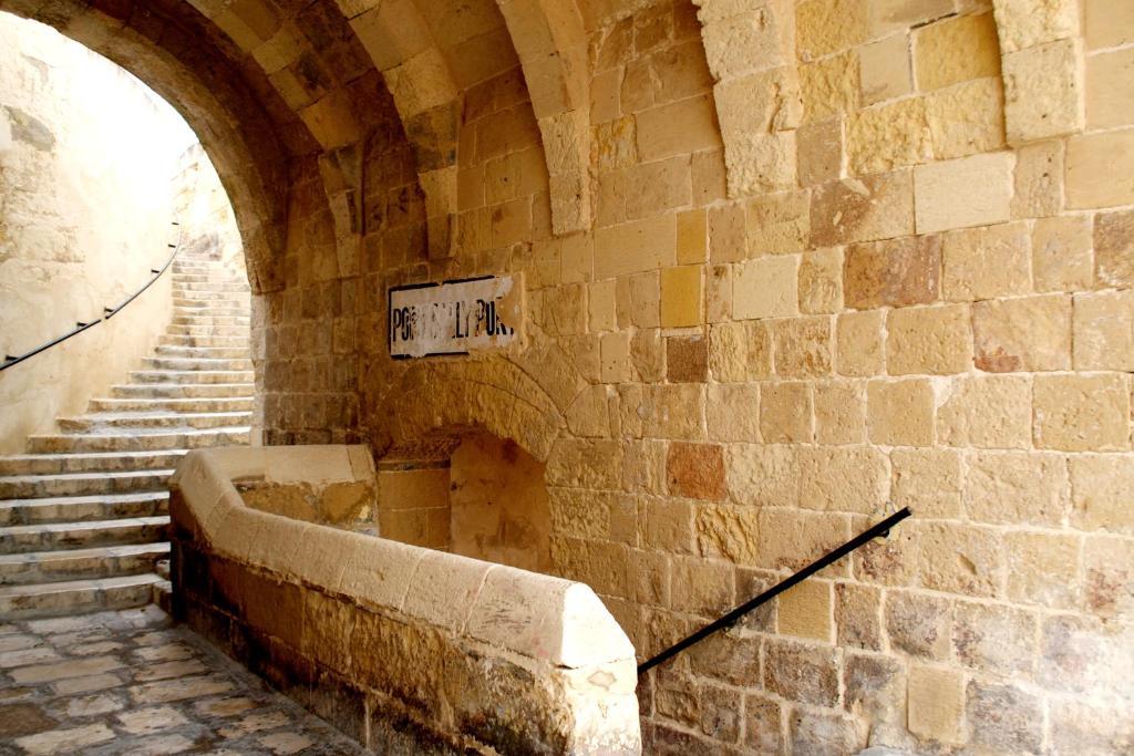 Sally Port Senglea Eksteriør billede